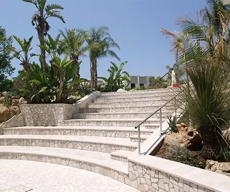 Ξενοδοχείο Santa Caterina 4*